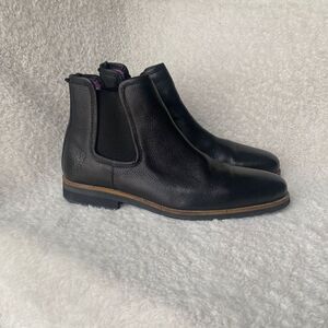 Blackstone Men’s Black Leather Ankle Chelsea Boots